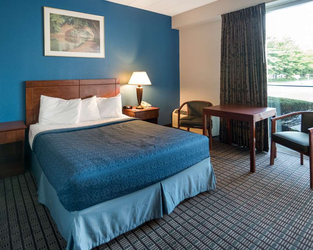 Rodeway Inn Greenfield Værelse billede