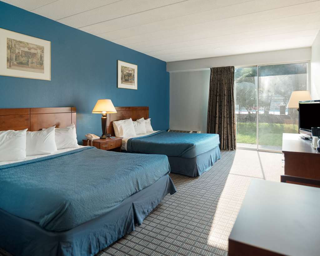 Rodeway Inn Greenfield Værelse billede